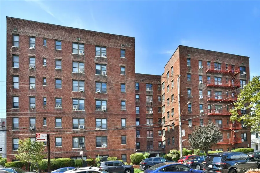 2680 E 19th Street #3K, Brooklyn, NY 11235 - Image #2