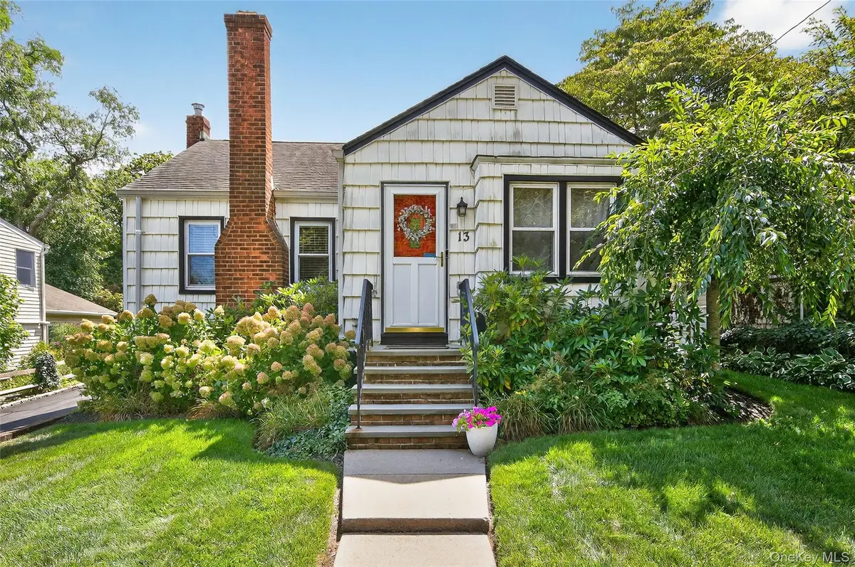 13 Prospect Street, Glen Head, NY 11545 - Image #1