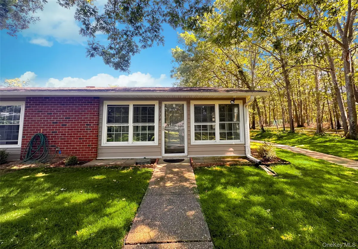 231 Blackpool Court #F, Ridge, NY 11961 - Image #1