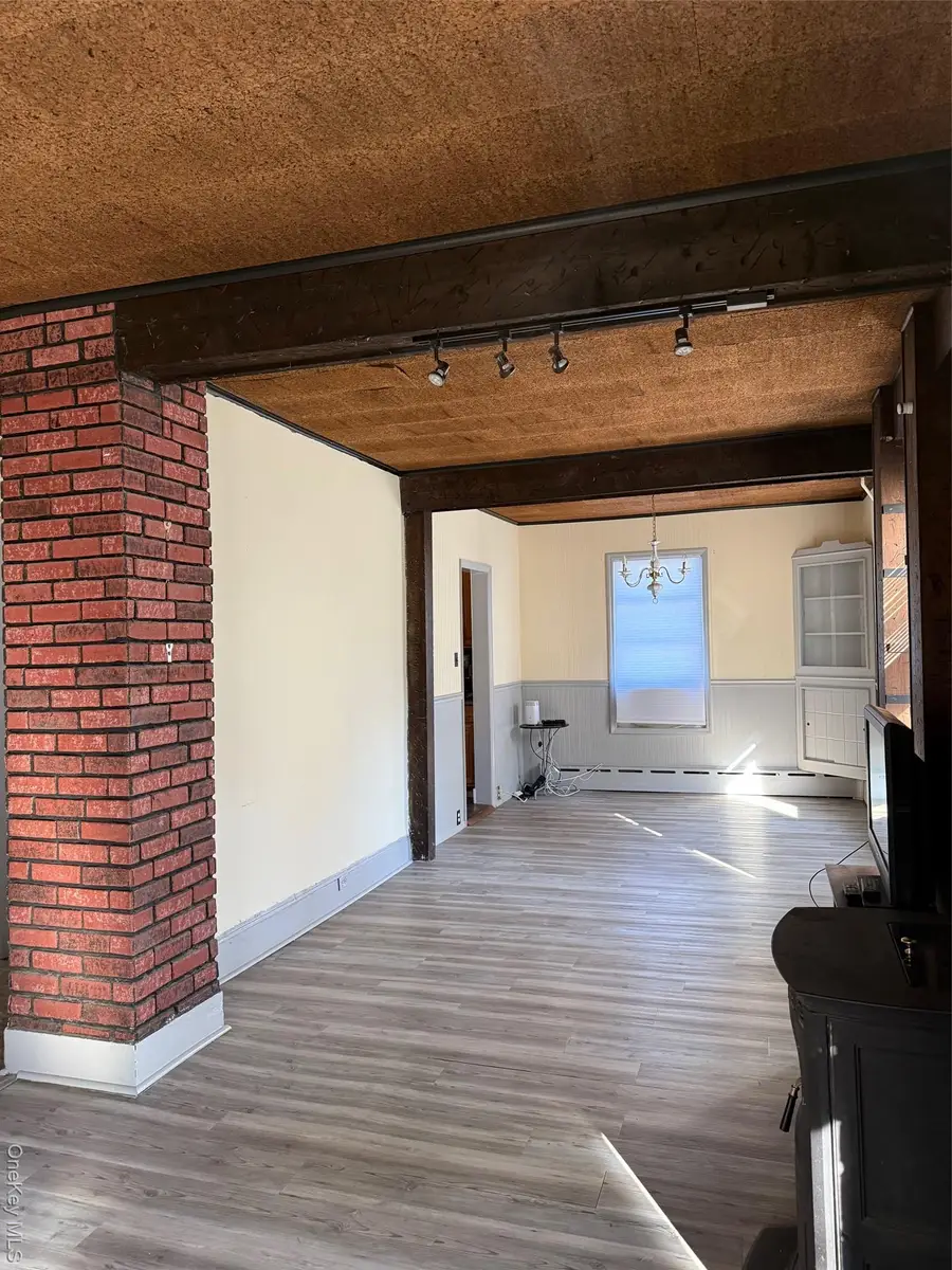 33 Mountain Road, Irvington, NY 10533 - Image #3