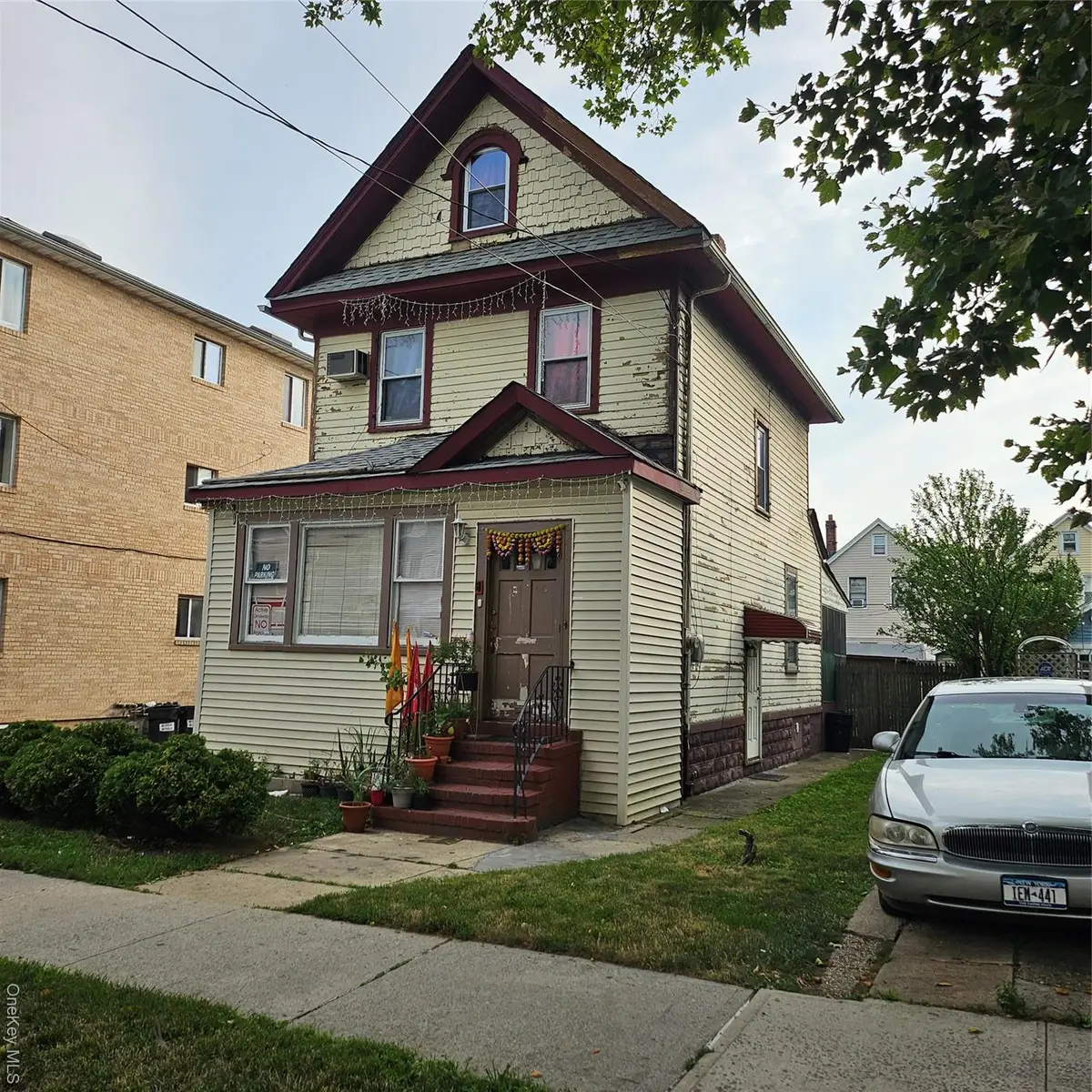 10326 118th Street, South Richmond Hill, NY 11419 - Image #1