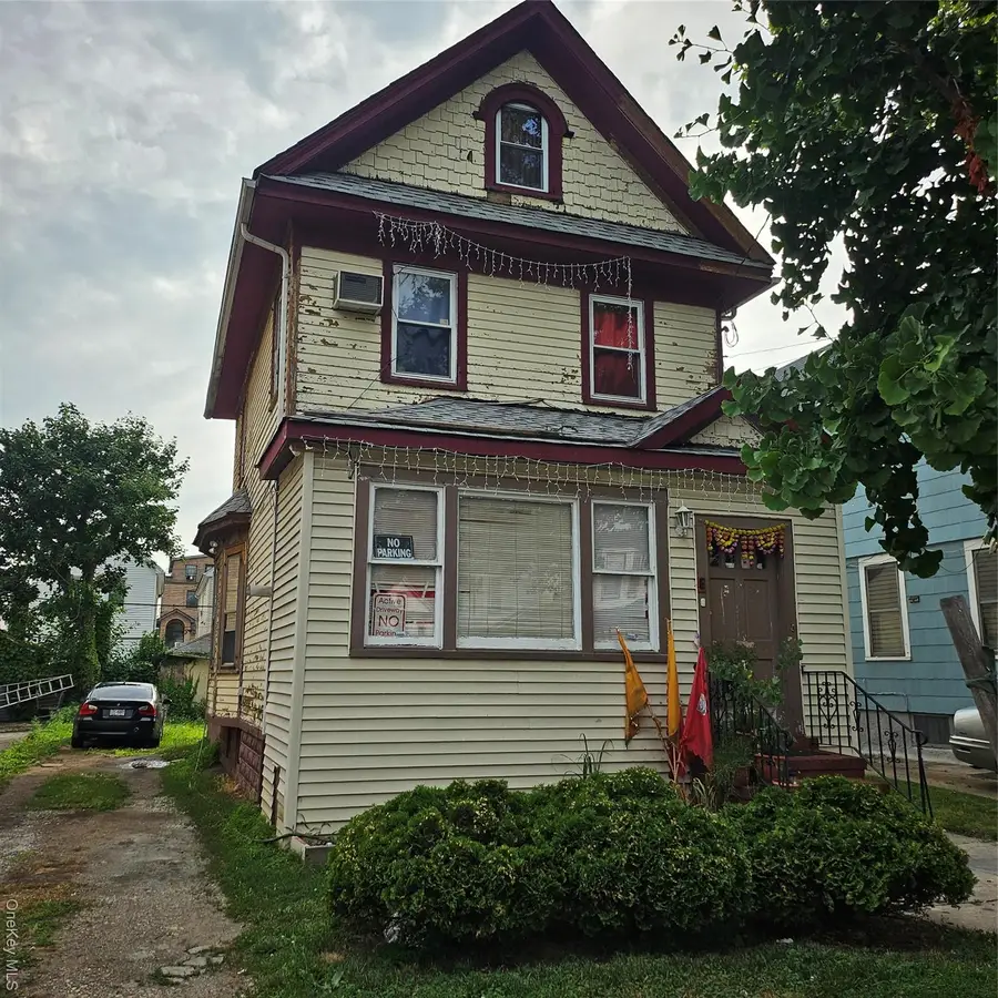 10326 118th Street, South Richmond Hill, NY 11419 - Image #3