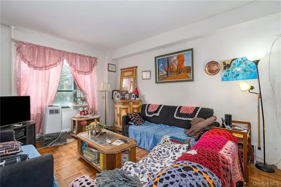1501 Metropolitan Avenue #6C, Bronx, NY 10462 - Image #3