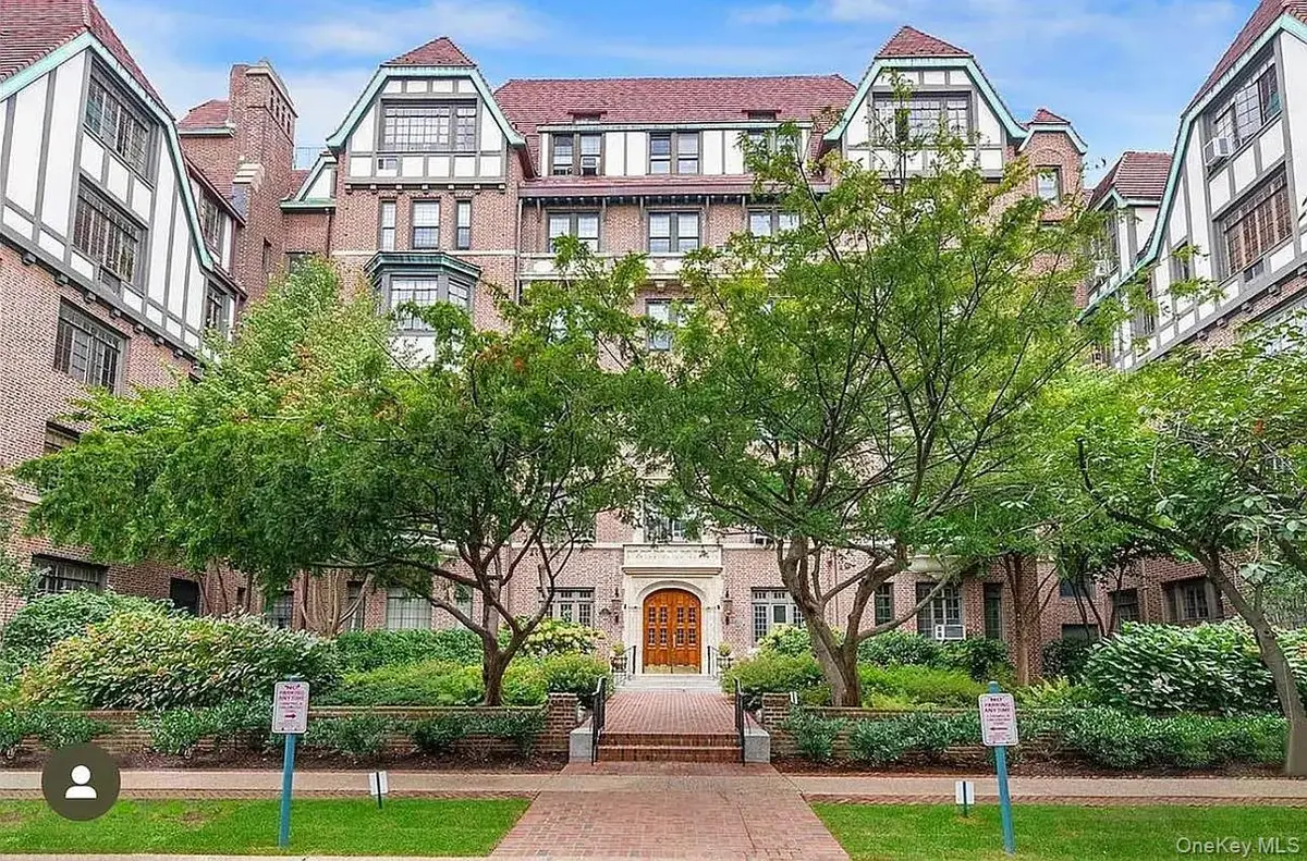 4 Dartmouth Street #410, Forest Hills, NY 11375 - Image #1