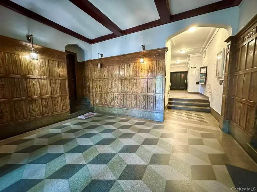 155-17 Sanford Avenue #2F, Flushing, NY 11355 - Image #3