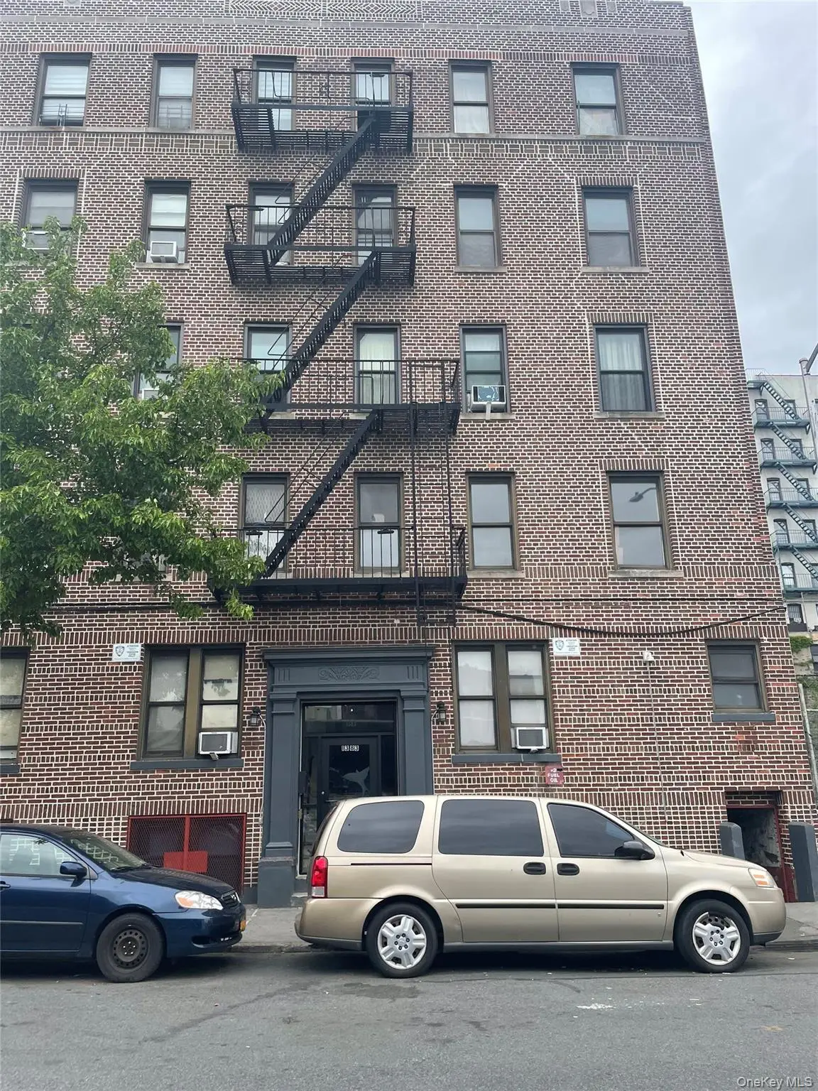 1383 Plimpton Avenue #4C, Bronx, NY 10452 - Image #1