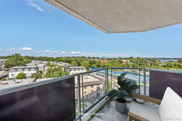 17-85 215th Street #6A, Bayside, NY 11360