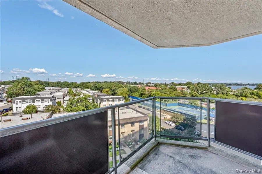 17-85 215th Street #6A, Bayside, NY 11360 - Image #2