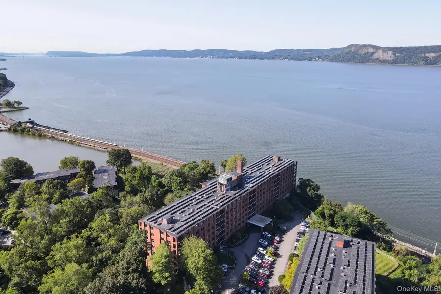 16 Rockledge Avenue #3E-1, Ossining, NY 10562 - Image #3