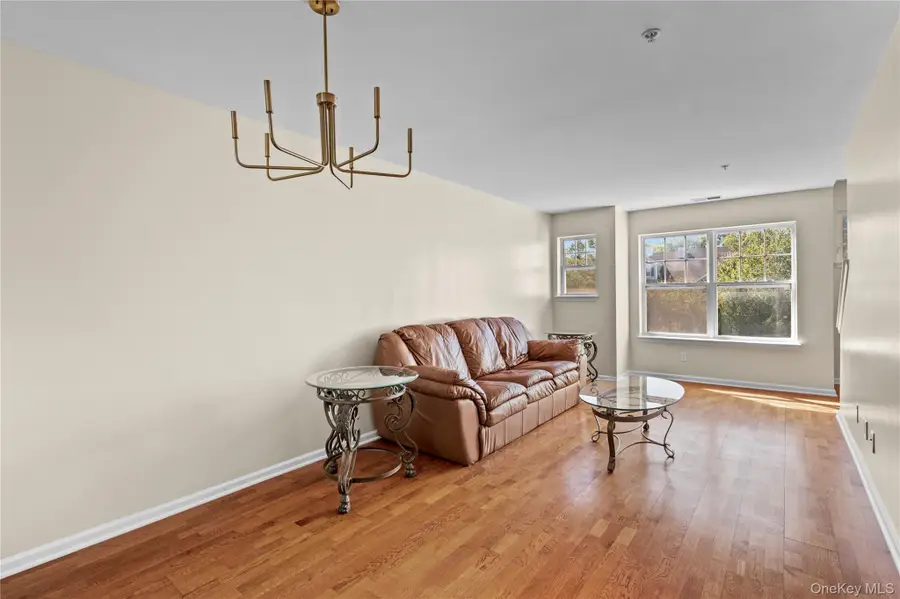 19 Putters Way #9, Middletown, NY 10940 - Image #3