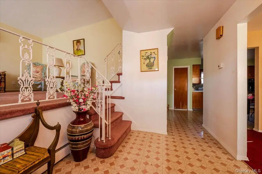 10 Meadow Road, Inwood, NY 11096 - Image #2