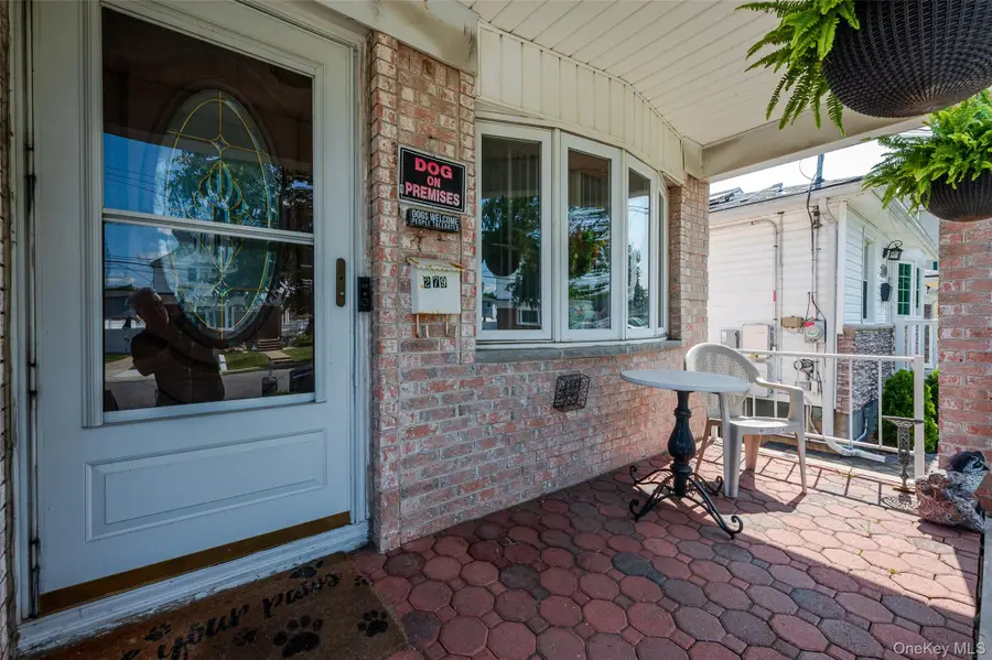 279 Collfield Avenue, Staten Island, NY 10314 - Image #2