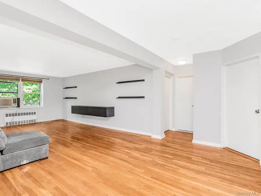 525 W 236th. Street #6H, Bronx, NY 10463 - Image #3