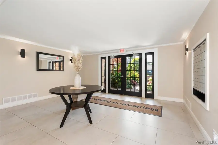 111 S Centre Avenue #2-KK, Rockville Centre, NY 11570 - Image #2