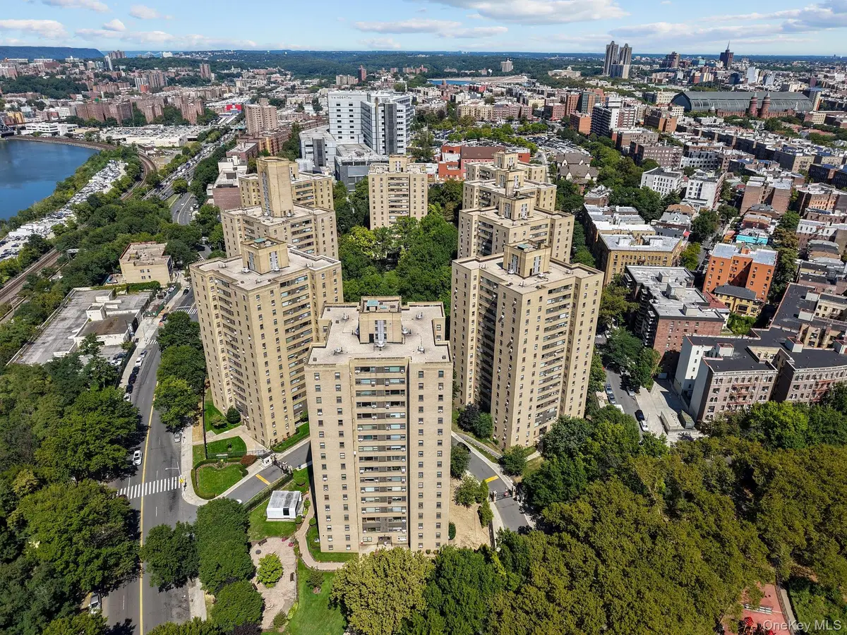 1 Fordham Hill Oval Oval #4E, Bronx, NY 10468 - Image #1