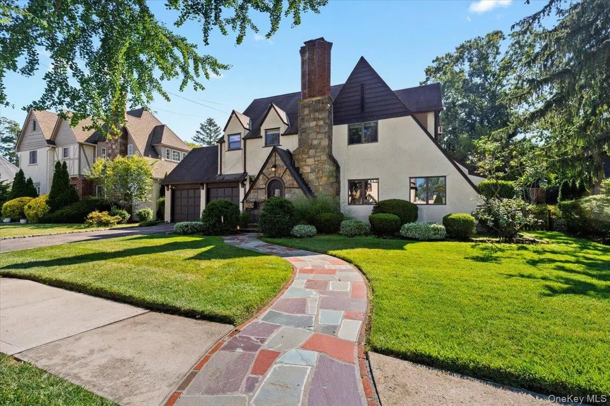 247 Hollywood Avenue, Tuckahoe, NY 10707 - Image #1