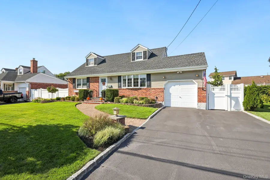 21 Eldridge Street, East Northport, NY 11731 - Image #2