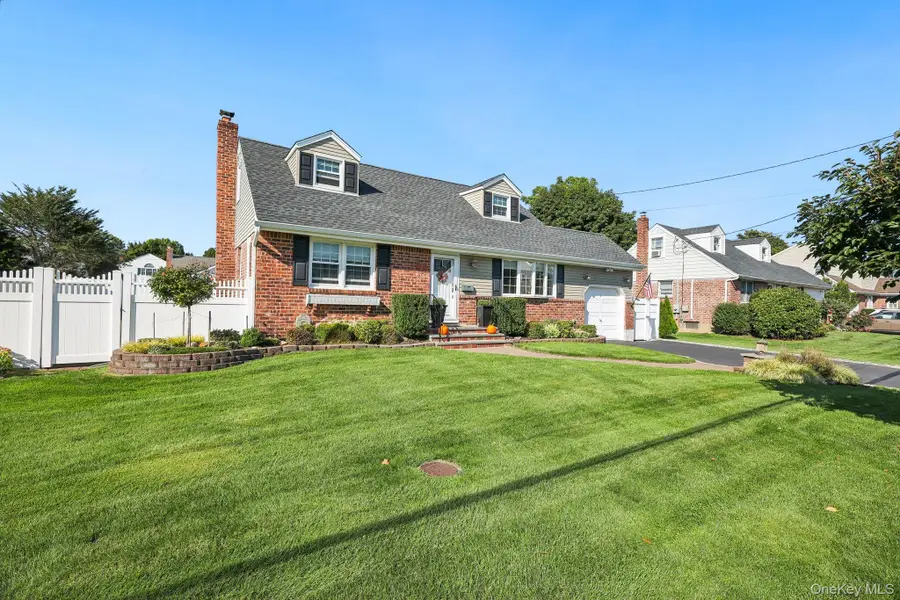 21 Eldridge Street, East Northport, NY 11731 - Image #3