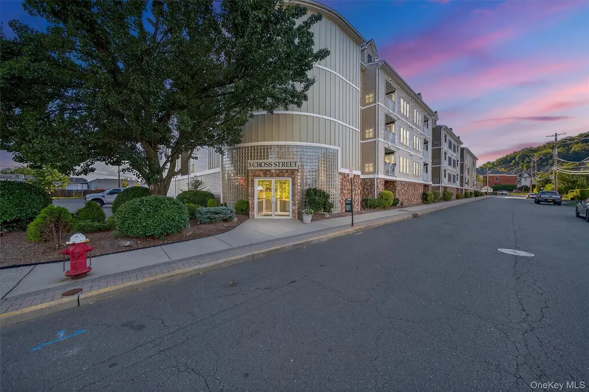 3 Cross Street #302, Suffern, NY 10901 - Image #1