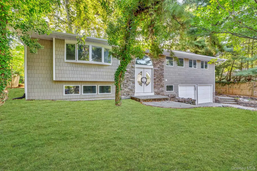 1 Richardson Avenue, Sea Cliff, NY 11579 - Image #3