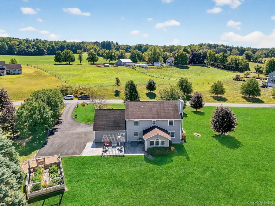 31 Trapps View Farm Road, Wallkill, NY 12589 - Image #2