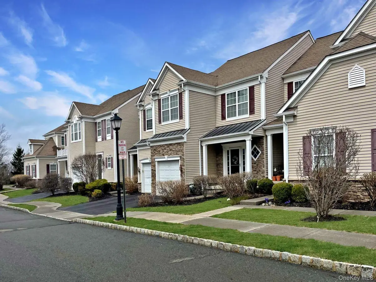 29 Banbury Way #1104, Newburgh, NY 12550 - Image #1