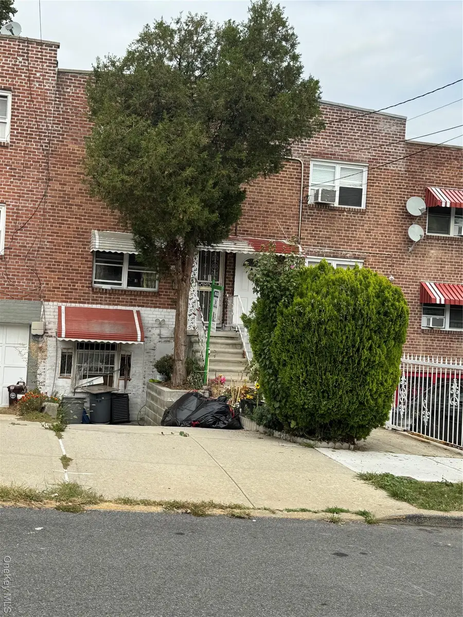 1017 E 229 Street, Bronx,, Bronx, NY 10466 - Image #3