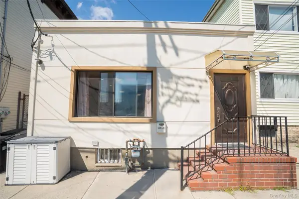 11907 14th Road, College Point, NY 11356