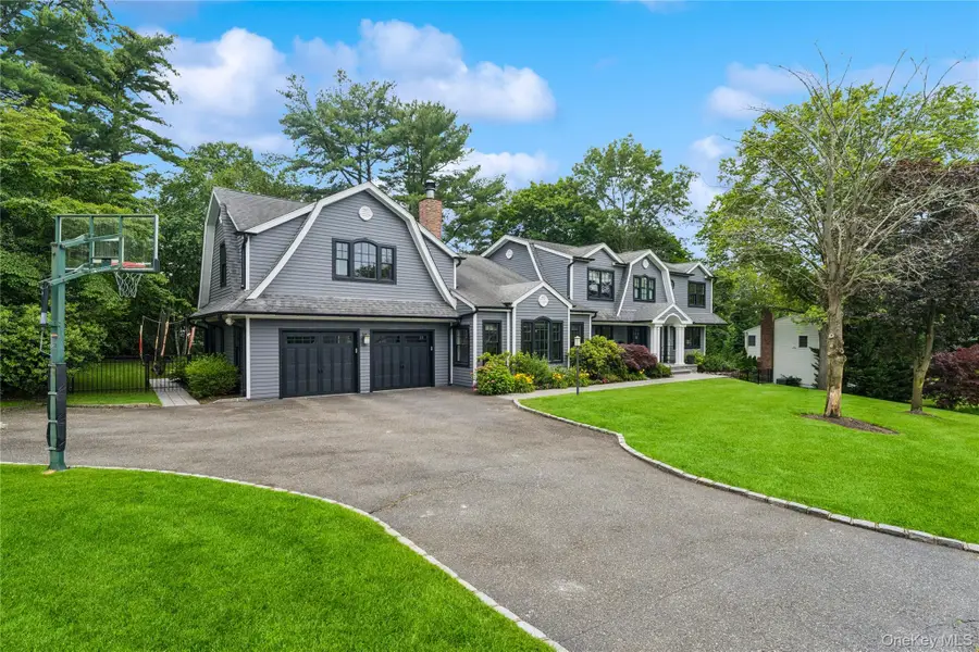15 Flamingo Road, East Hills, NY 11576 - Image #2