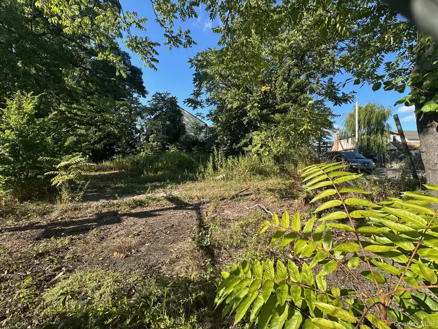 163-69 24 Road Boulevard, Whitestone, NY 11357 - Image #2