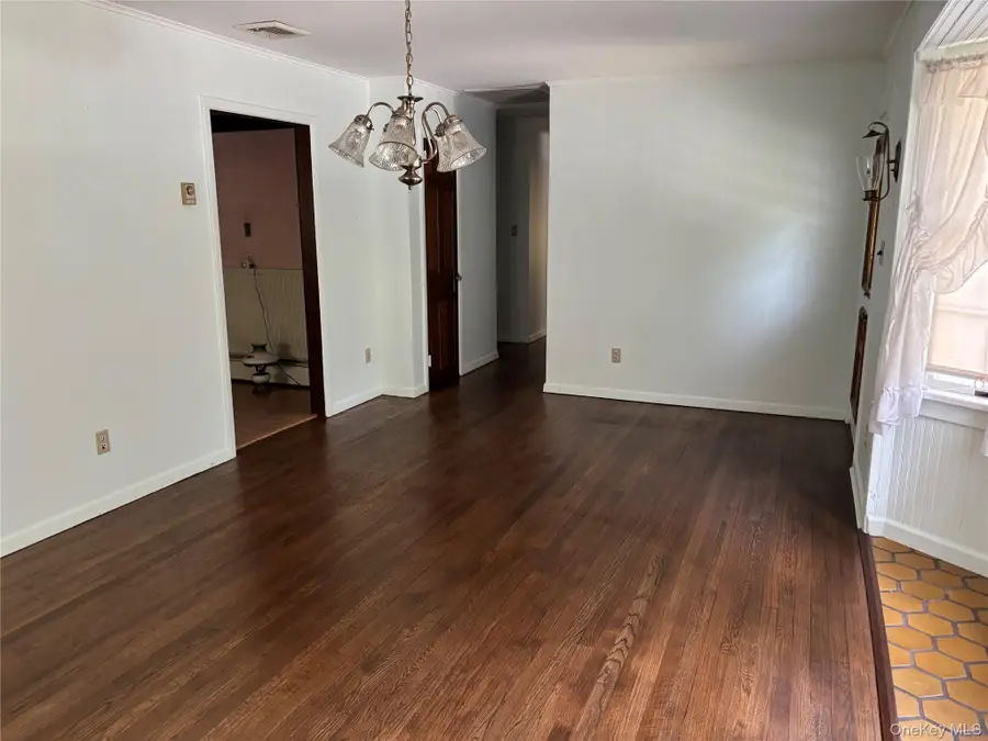 16 Rocklein Road, Wading River, NY 11792 - Image #3