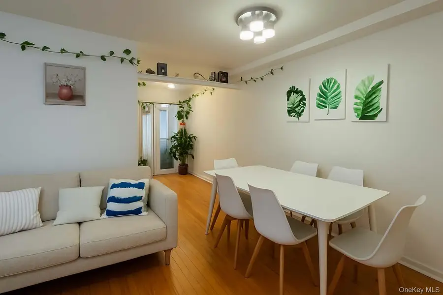 104-64 39 Avenue #3A, Corona, NY 11368 - Image #3