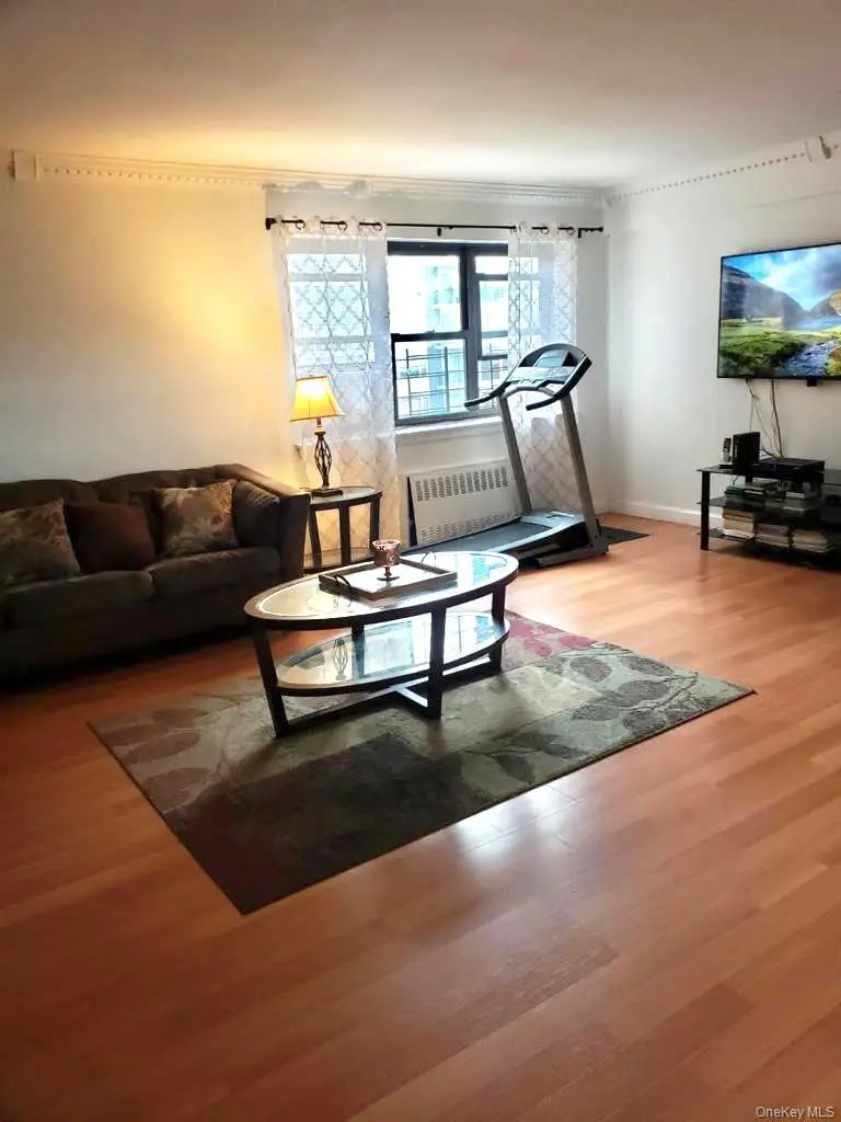 19 Old Mamaroneck Road #5G, White Plains, NY 10605 - Image #3