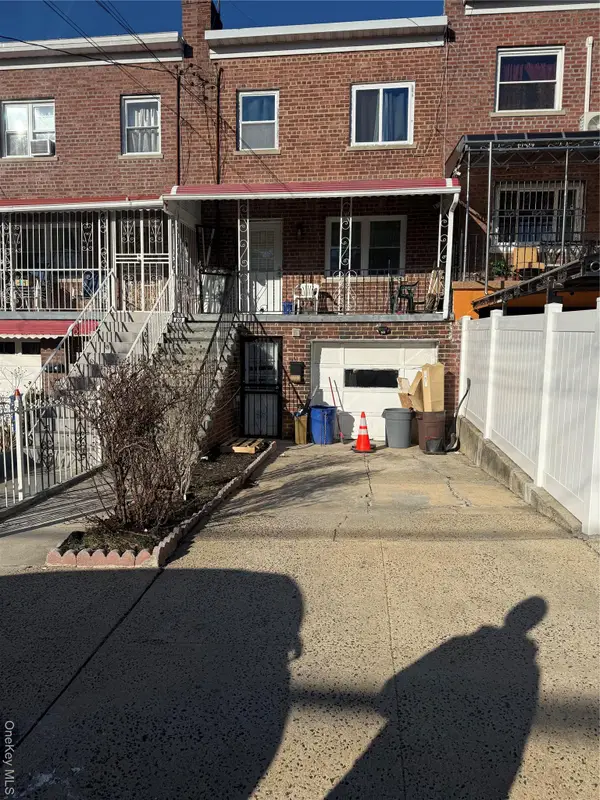 655 E 240th Street, Bronx, NY 10470