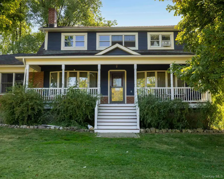 98 North Road, Highland, NY 12528 - Image #2