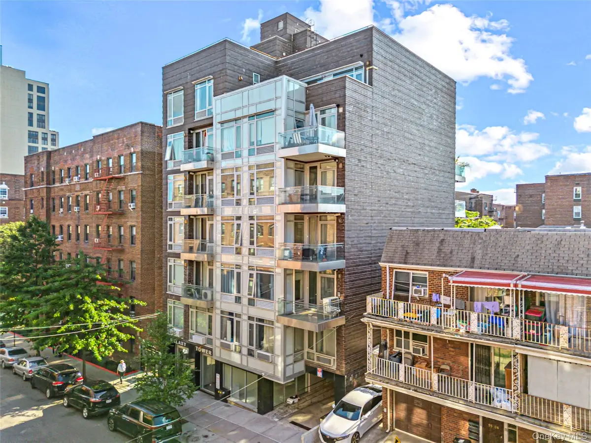 95-08 65th Road #3C, Rego Park, NY 11374 - Image #1