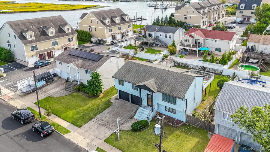 86 Empire Boulevard, Island Park, NY 11558 - Image #2