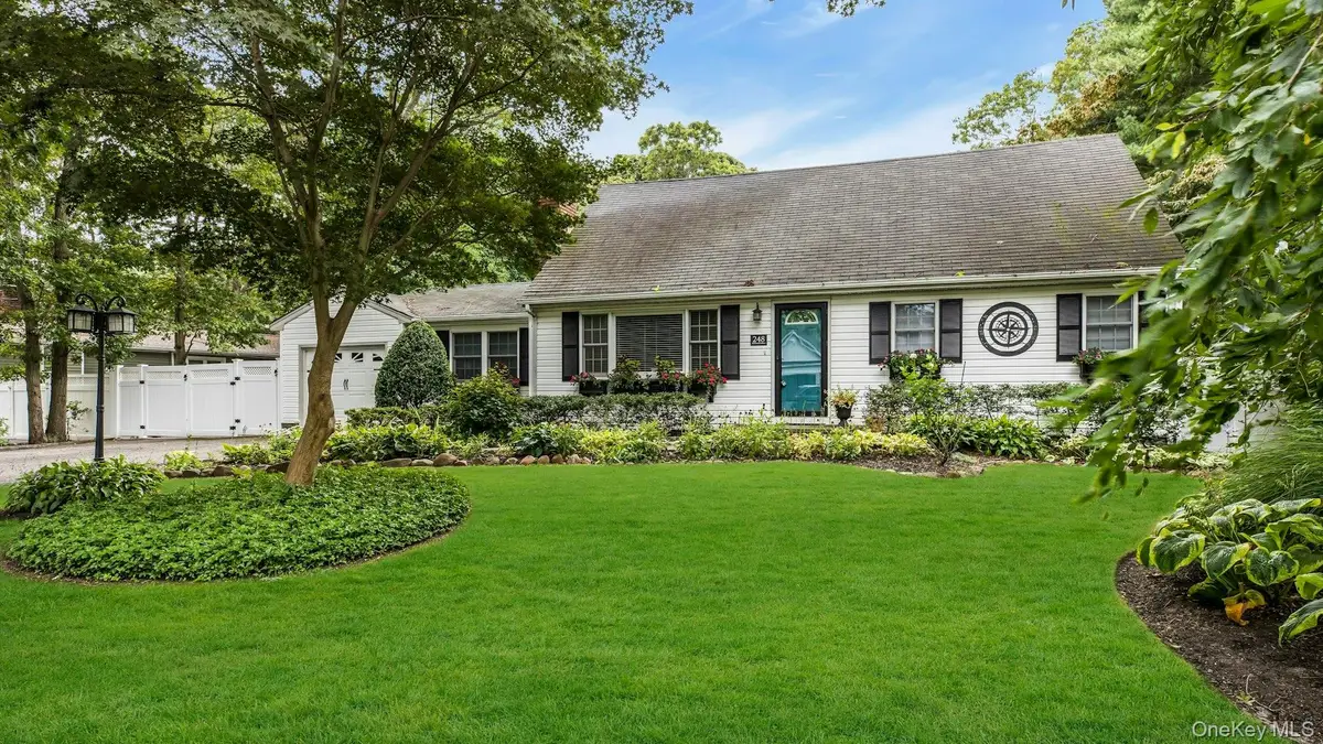 248 Waterford Road, Oakdale, NY 11769 - Image #1