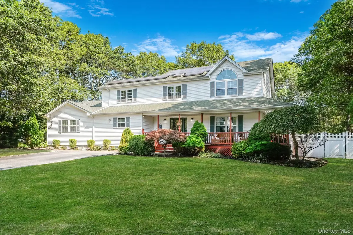 5 Bridal Path, Center Moriches, NY 11934 - Image #1