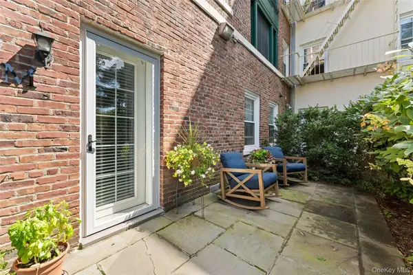 12 Brooklands #GM, Bronxville, NY 10708