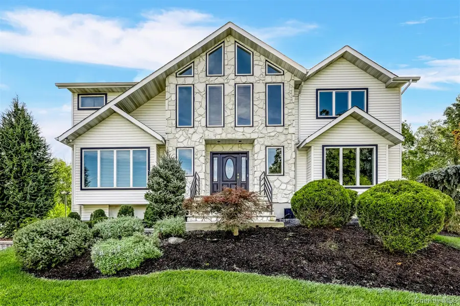 43 Cranford Drive, New City, NY 10956 - Image #2