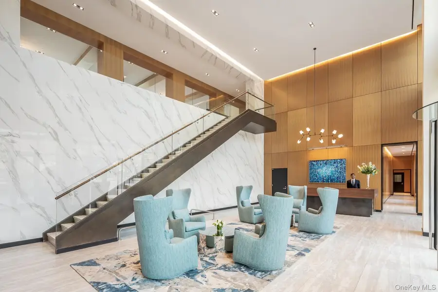 100 Garvies Point Road #1102, Glen Cove, NY 11542 - Image #2