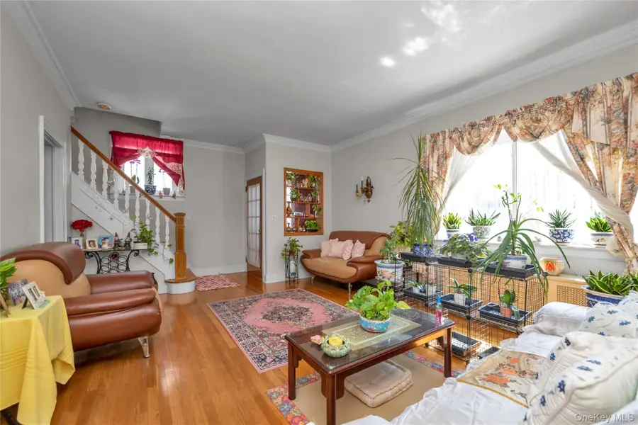 148-11 Kalmia Avenue, Flushing, NY 11355 - Image #2