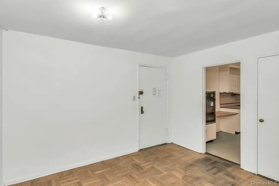 138-20 31 Road #1C, Flushing, NY 11354 - Image #3