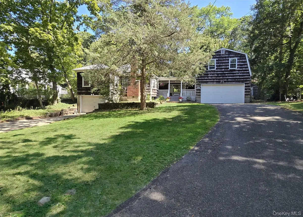 7 Woodhull Landing Road, Sound Beach, NY 11789 - #1