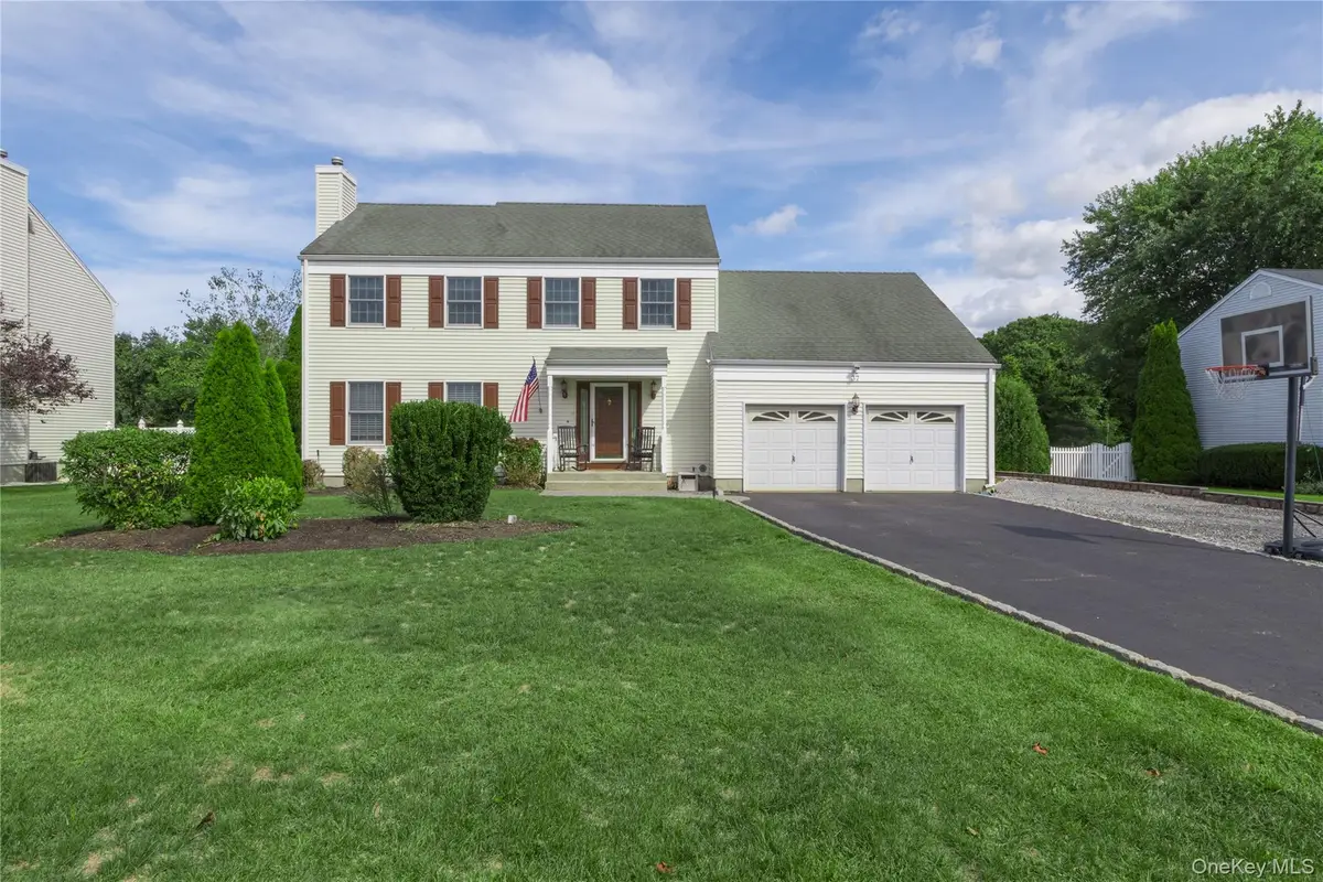 37 Tallmadge Trail, Miller Place, NY 11764 - #1