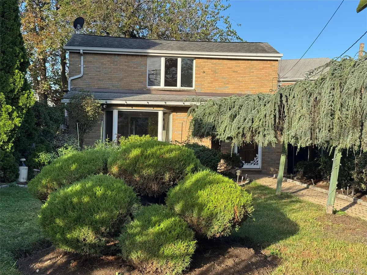 17-02 Clintonville Street, Whitestone, NY 11357 - Image #1