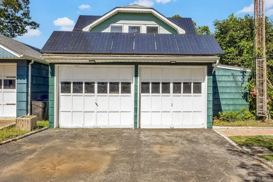 547 Maude Street, South Hempstead, NY 11550 - Image #2