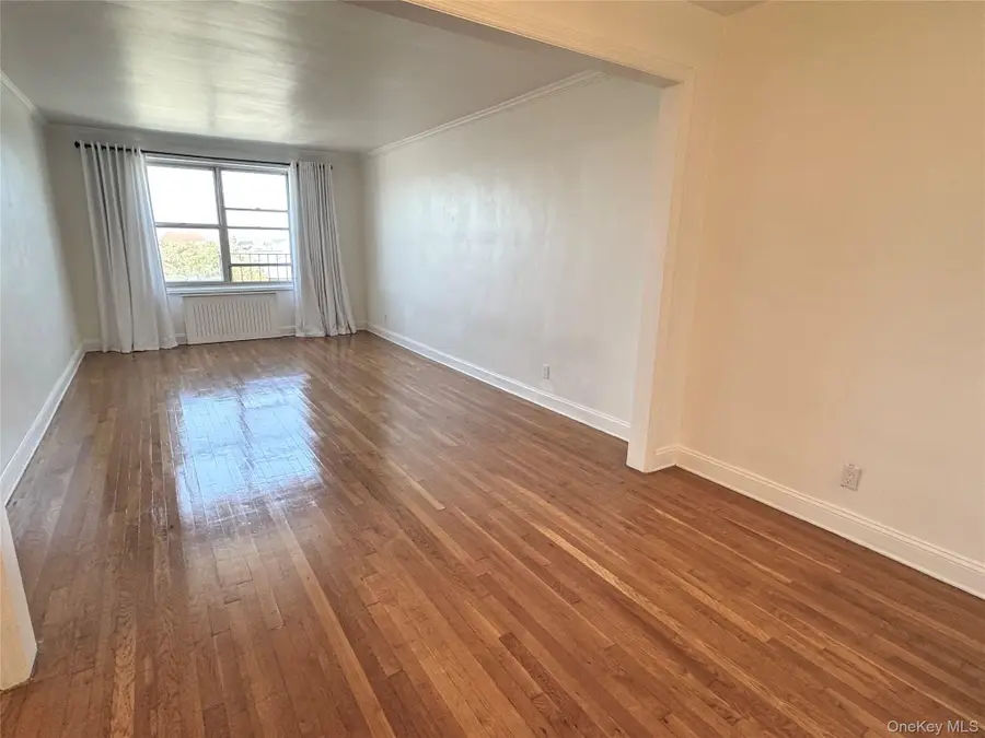 121-16 Ocean Promenade #4L, Rockaway Park, NY 11694 - Image #3