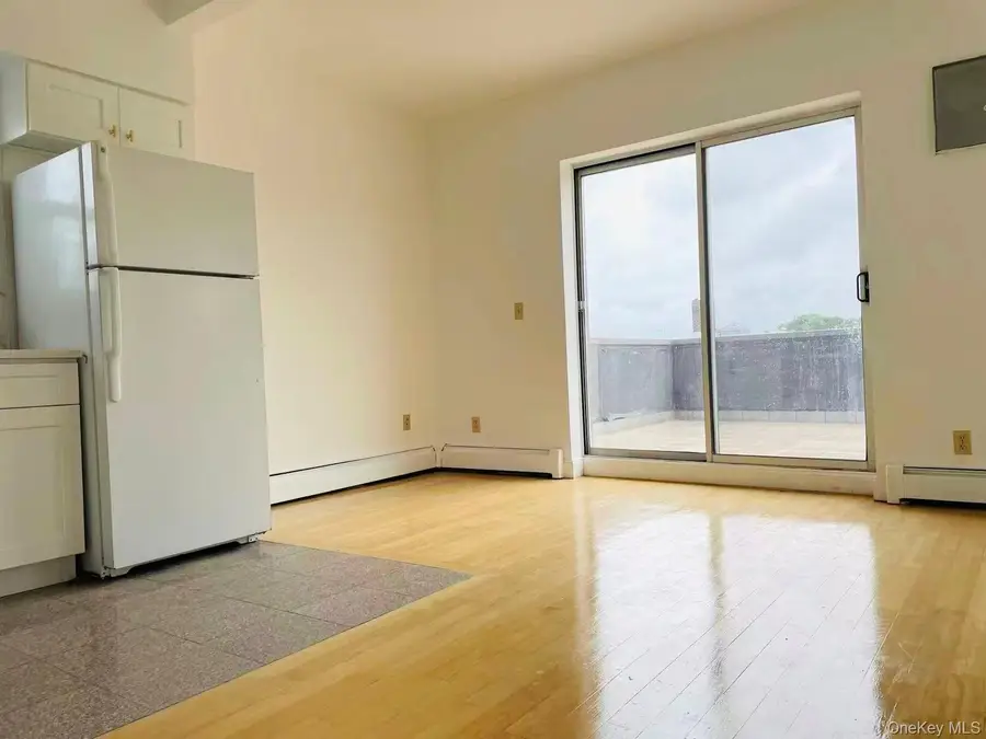 100-05 37 Avenue #4FL, Corona, NY 11368 - Image #2